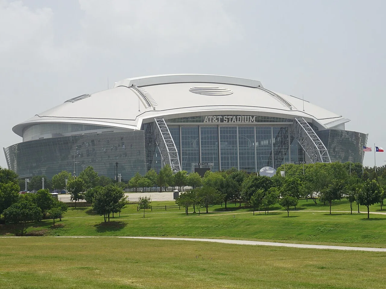 Exterior view of AT&T Stadium in Arlington, Texas