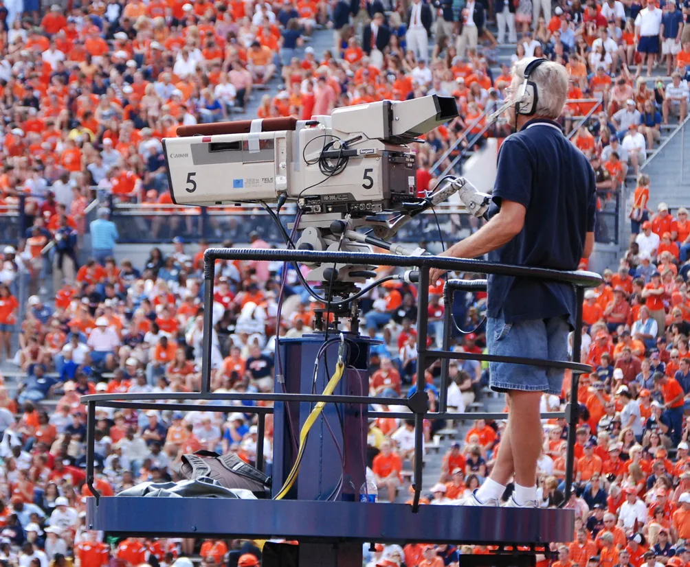 Mobile television camera following play at the 2007 Auburn–Vanderbilt game