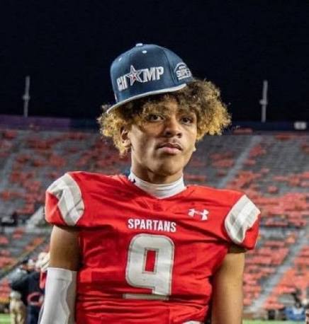 KJ Lacey Jr., QB for Texas Longhorns